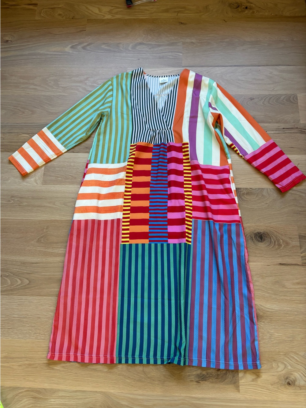 Multicolored midi dress size small